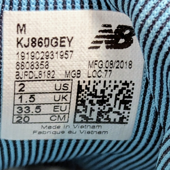 New Balance 860 sneakers Kids size 2 - Picture 8 of 8